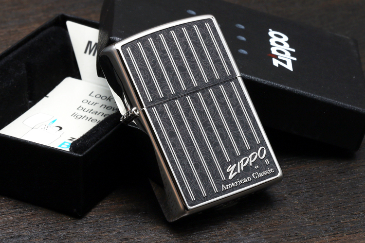 ZIPPO アメリカンクラシック・ストライプ ギフト・コレクション・アウトドアや防災グッズにも